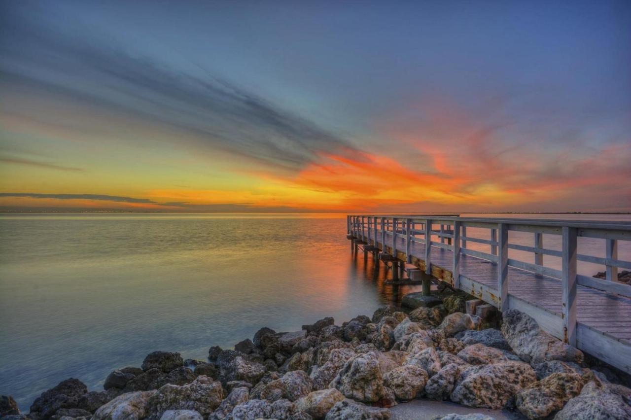 Condo Less Than 5 Min From Airport With Sunset Views Tampa Exteriör bild